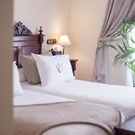 Palacio De Hemingway 4*