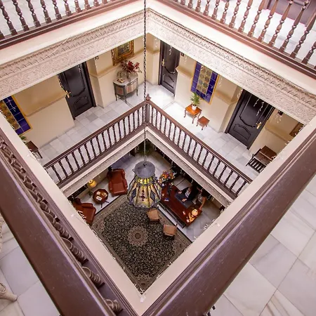 Palacio De Hemingway Готель