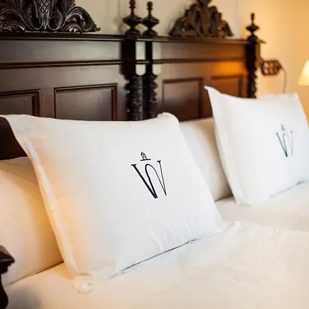 Palacio De Hemingway 4* 龙达