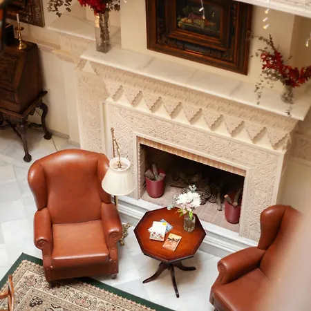Palacio De Hemingway فندق 4*