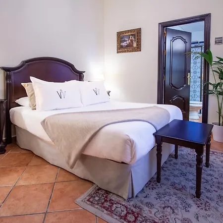 Palacio De Hemingway 4*