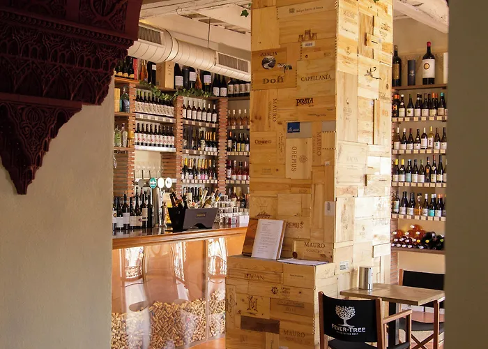 Palacio De Hemingway