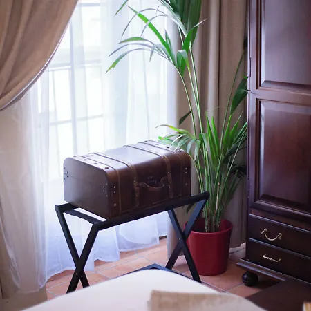 Palacio De Hemingway 4* Ρόντα